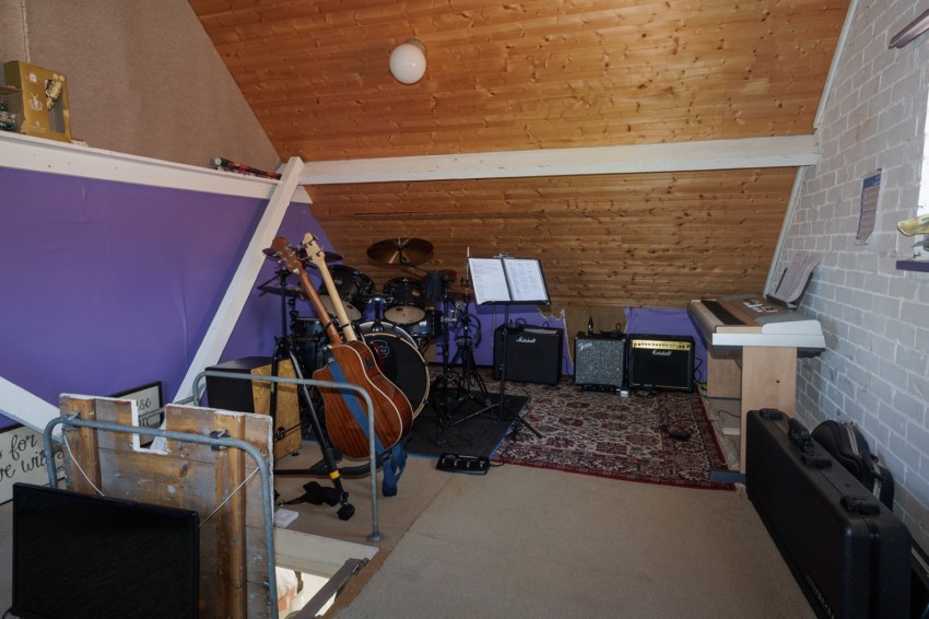 Images for Grove Avenue, Yeovil