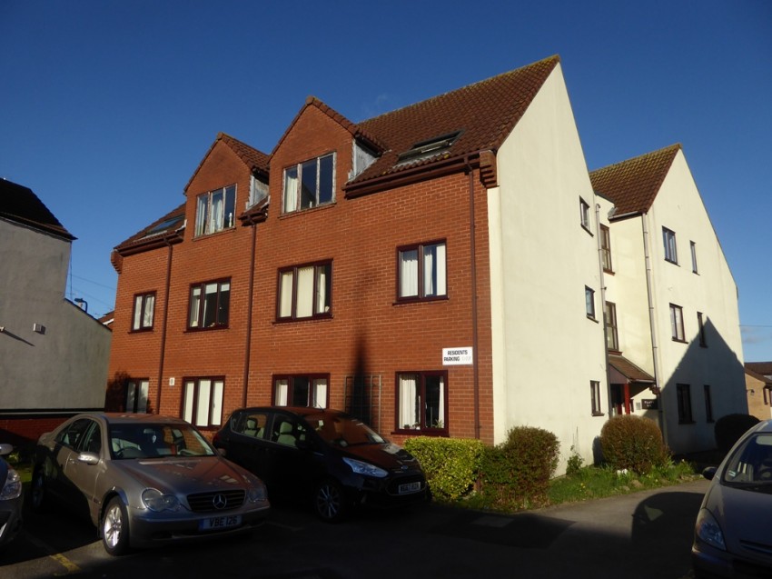 Images for Crofton Court, The Avenue, Yeovil