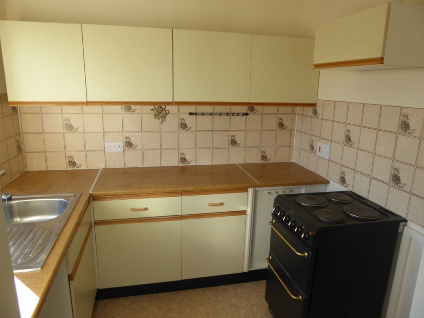 Images for Crofton Court, The Avenue, Yeovil
